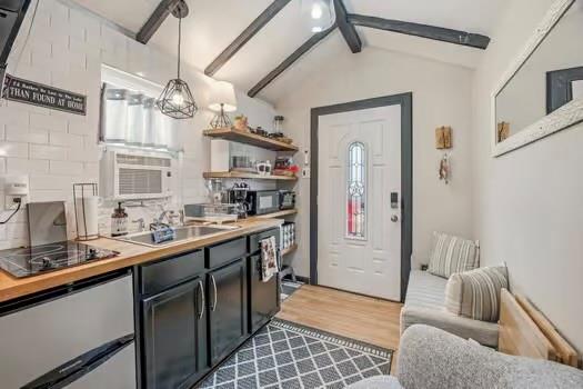 Rolling Hills Shrs Sec B - Residential Income