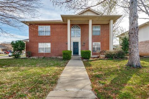 8720 Wind River Drive Fort Worth TX 76179