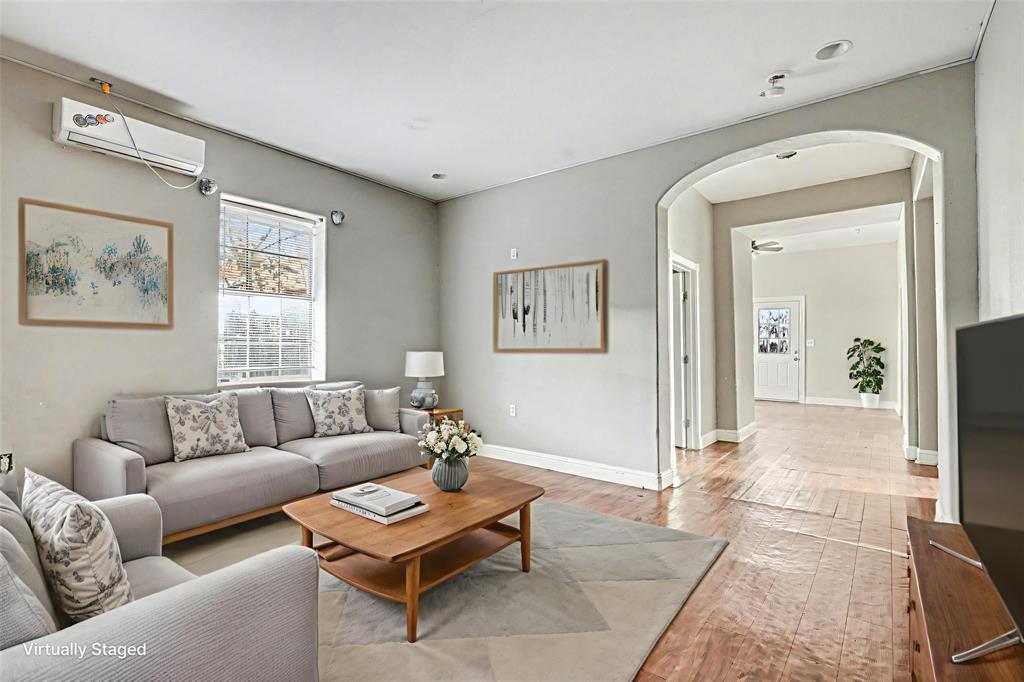 Spring Dell - Residential