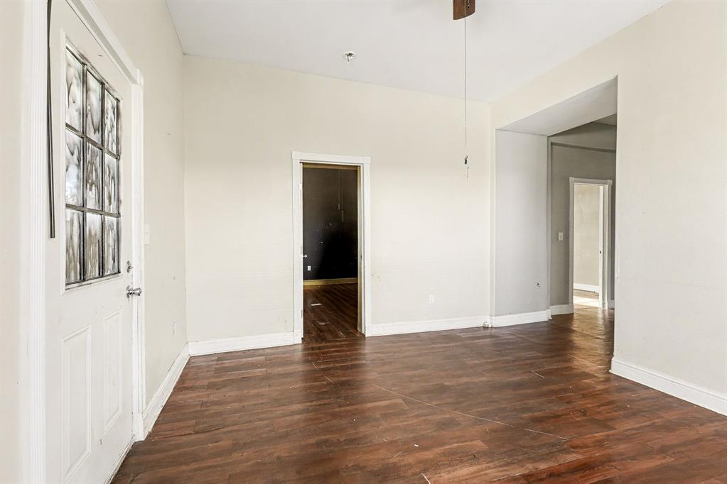 Spring Dell - Residential