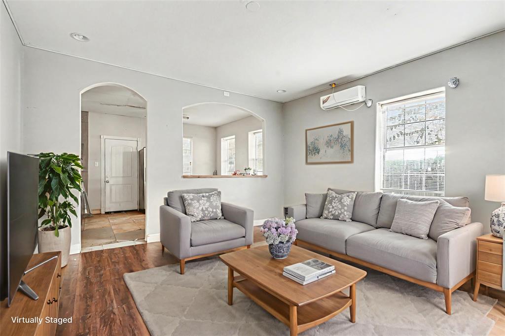 Spring Dell - Residential