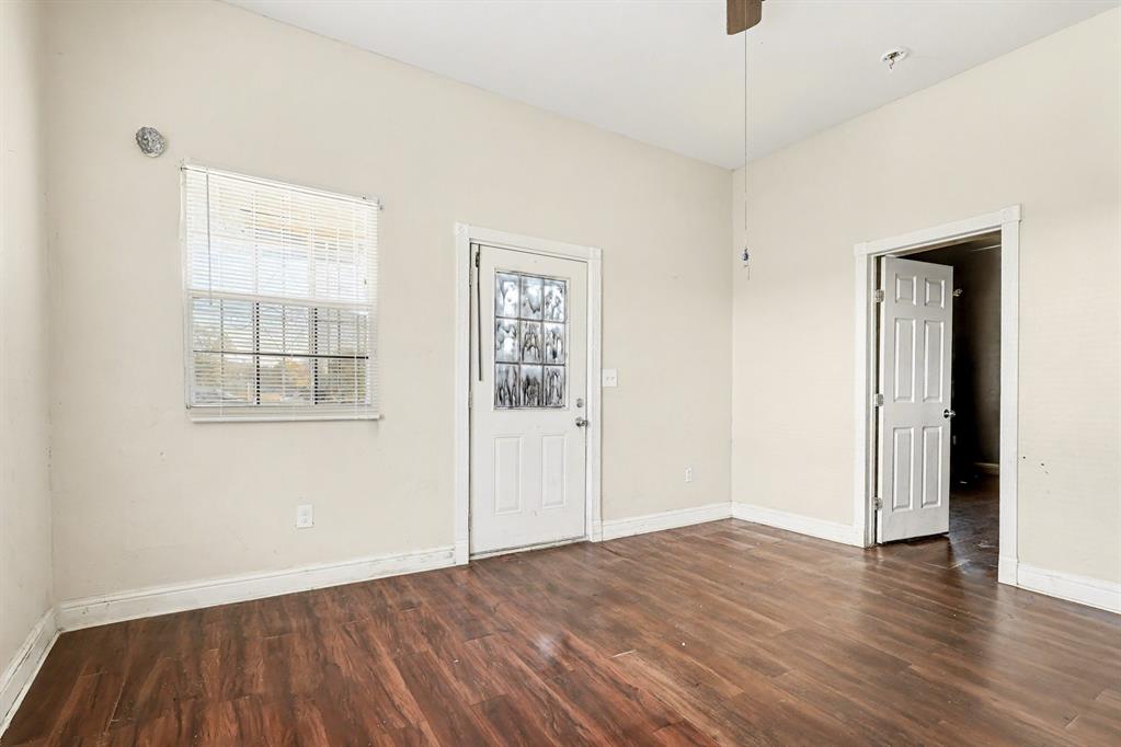 Spring Dell - Residential