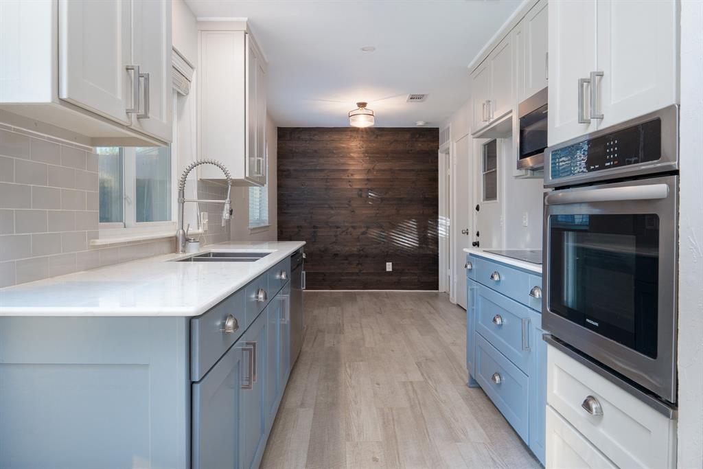 2713 Springlake Court