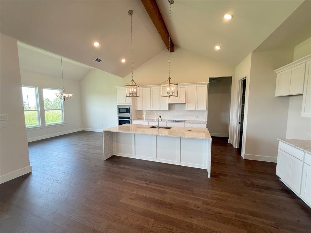 1300 Green Ridge