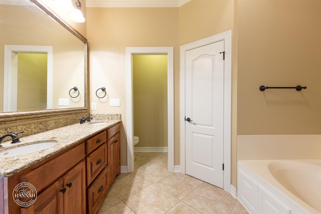 Lake Terrace - Residential