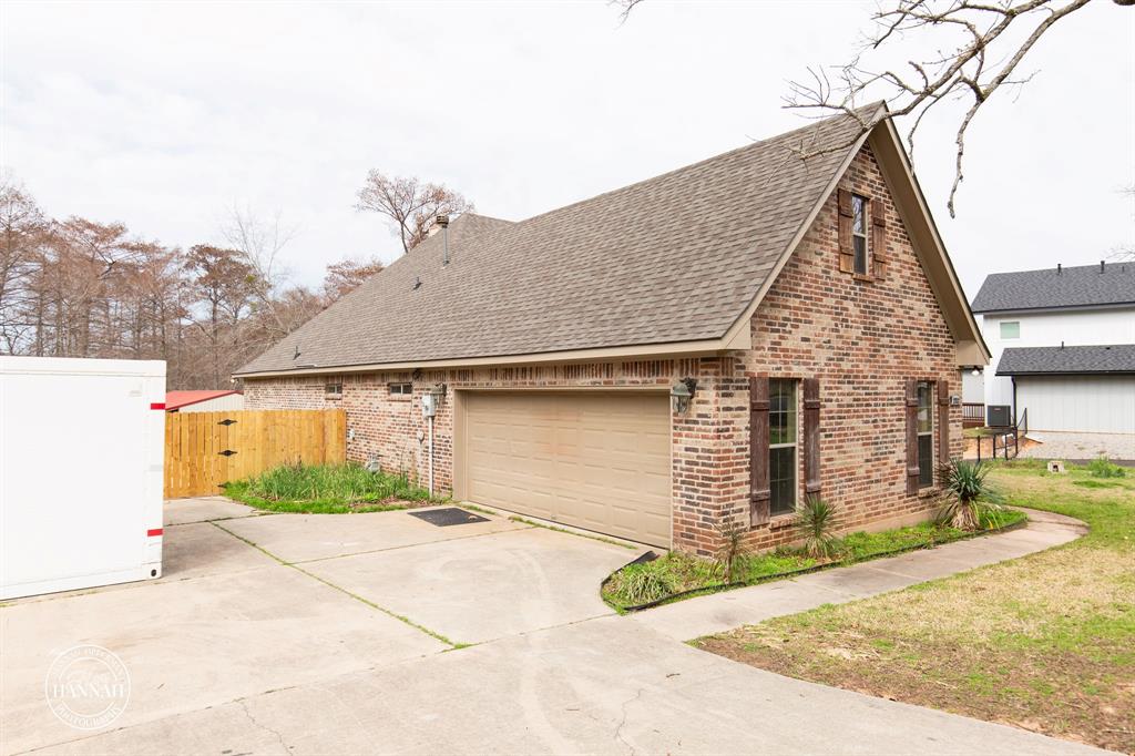 Lake Terrace - Residential