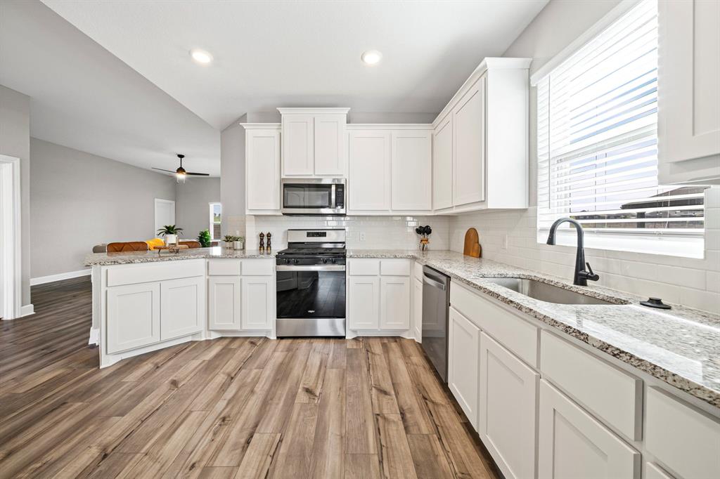 Vista West II - Residential