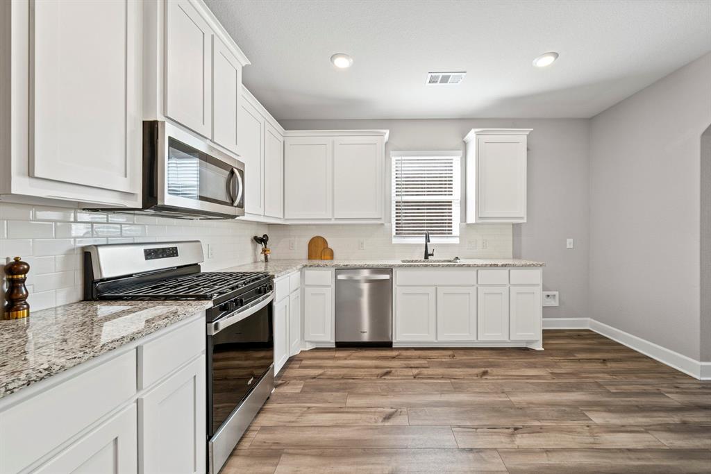 Vista West II - Residential