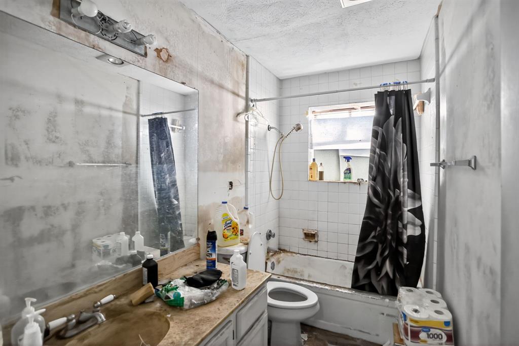 Vickery Village Condo - Residential