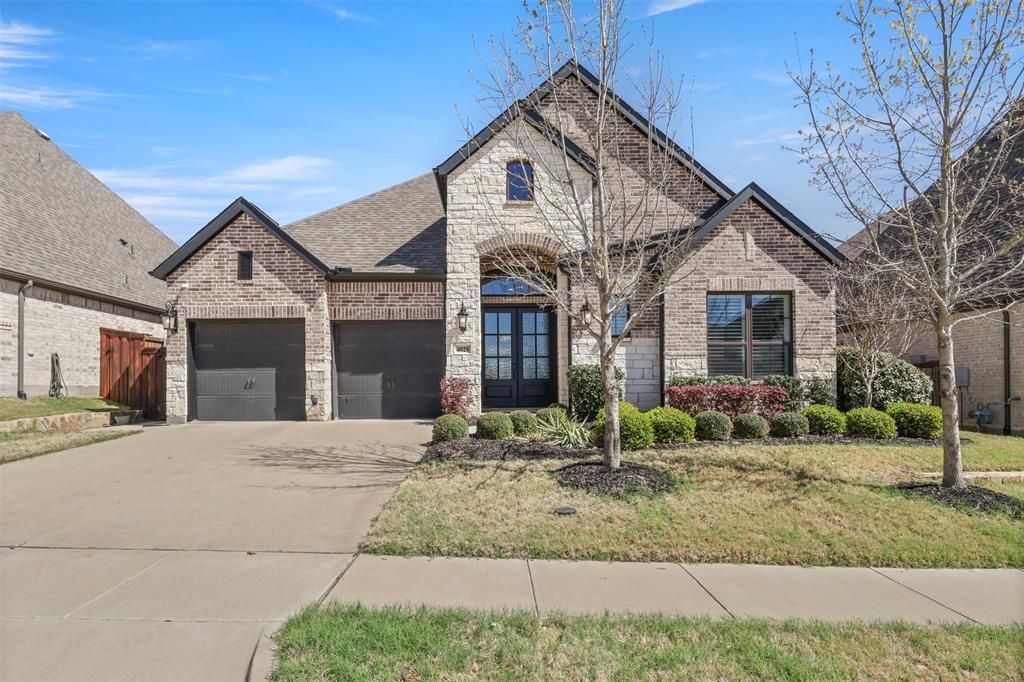 Photo of 4028 Palomino Road, Aubrey, TX 76227 (MLS # 21207161)