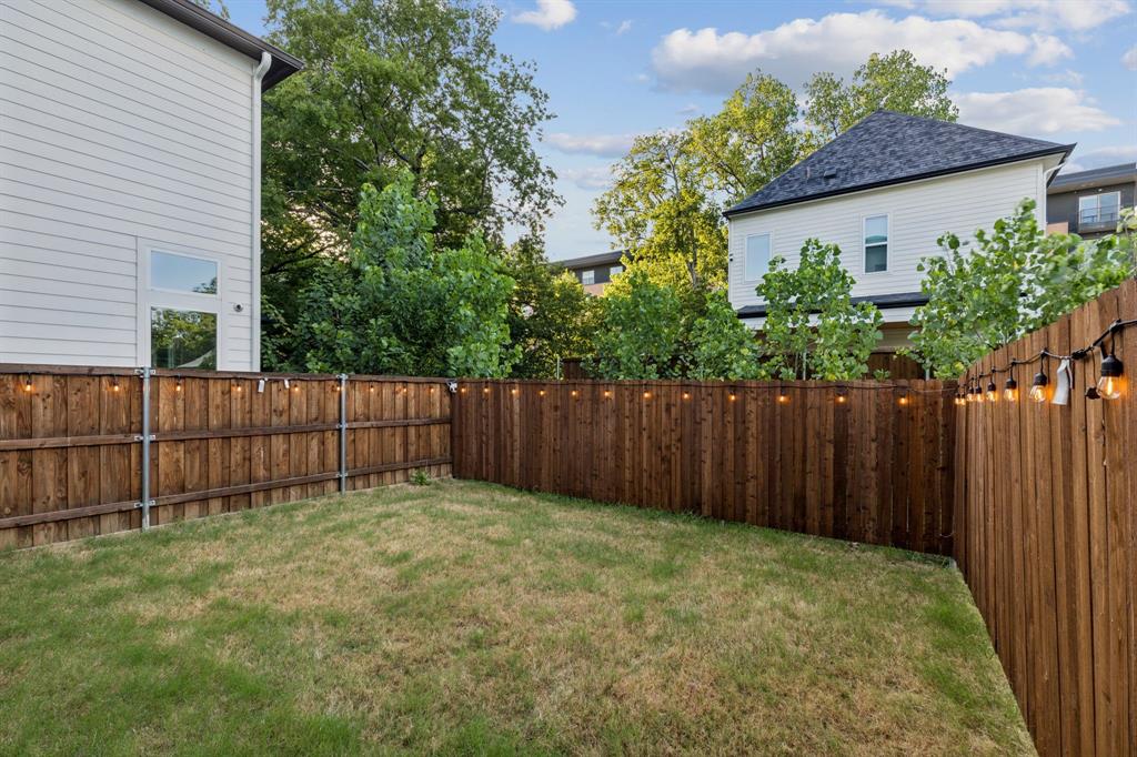 Z E Coombs West End - Residential Lease