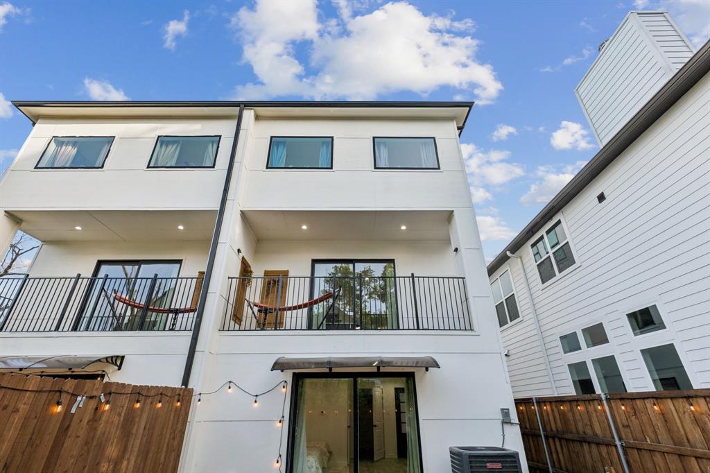 Z E Coombs West End - Residential Lease