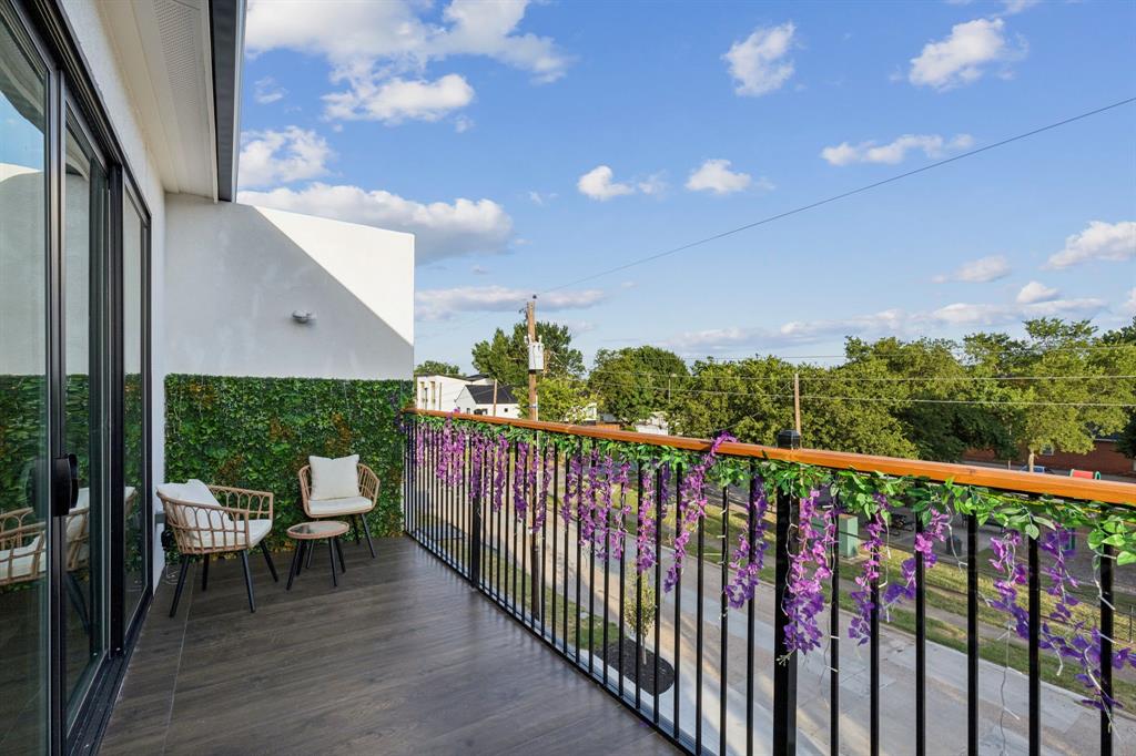 Z E Coombs West End - Residential Lease