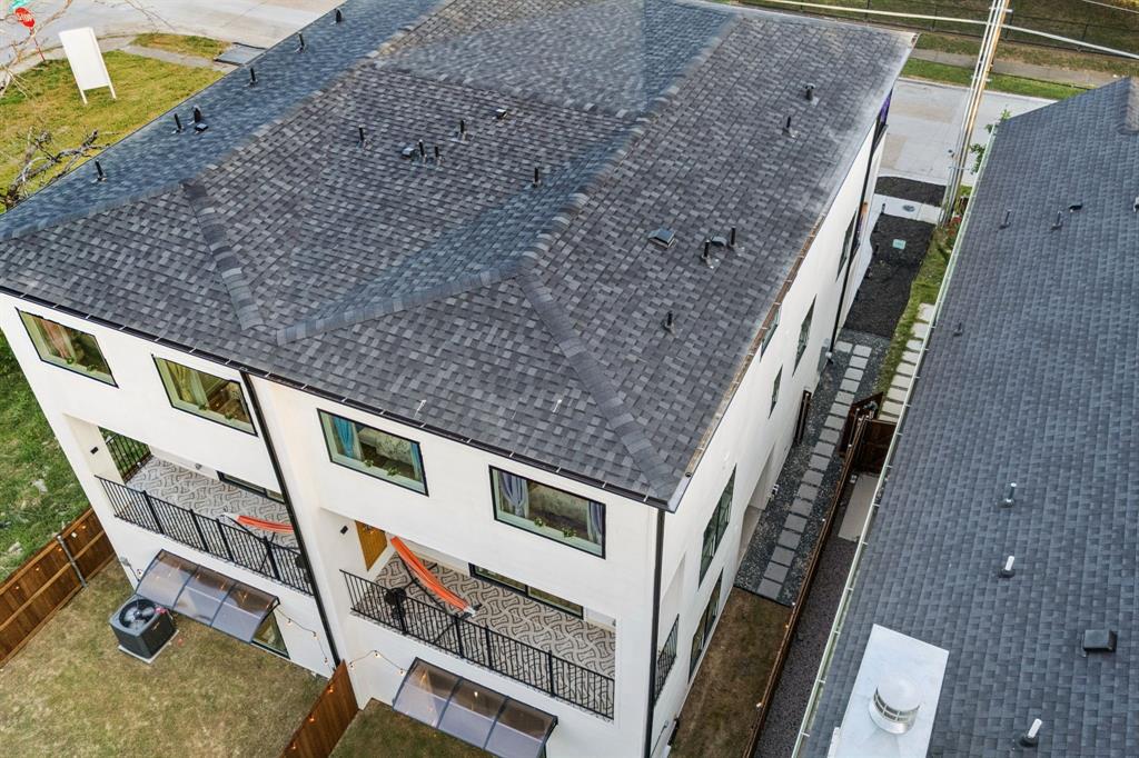 Z E Coombs West End - Residential Lease