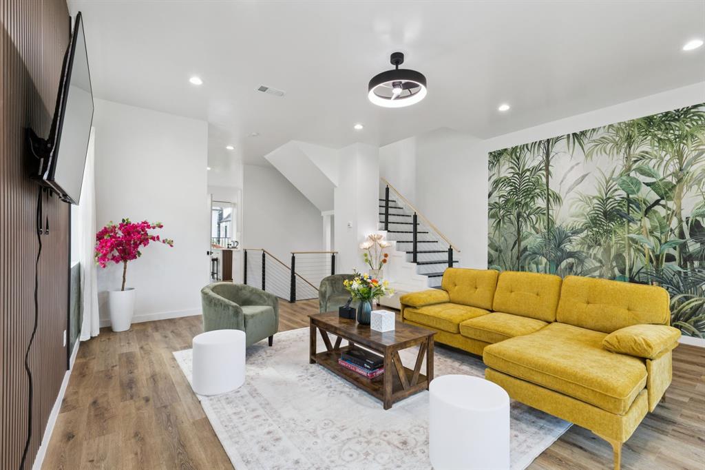 Z E Coombs West End - Residential Lease