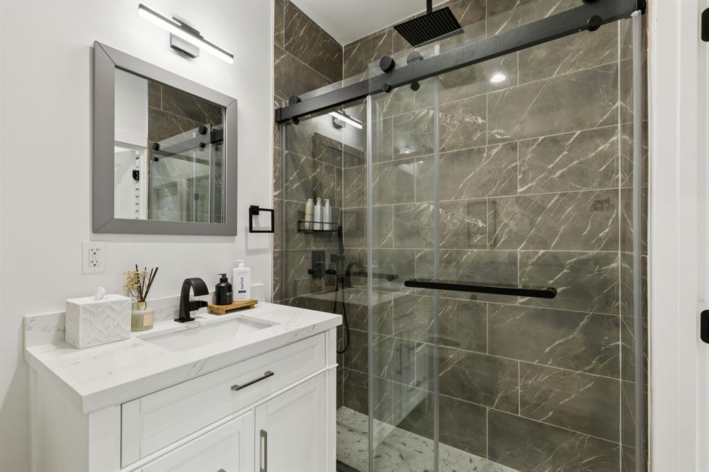 Z E Coombs West End - Residential Lease