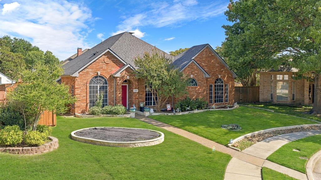 5104 Teddington Park Drive