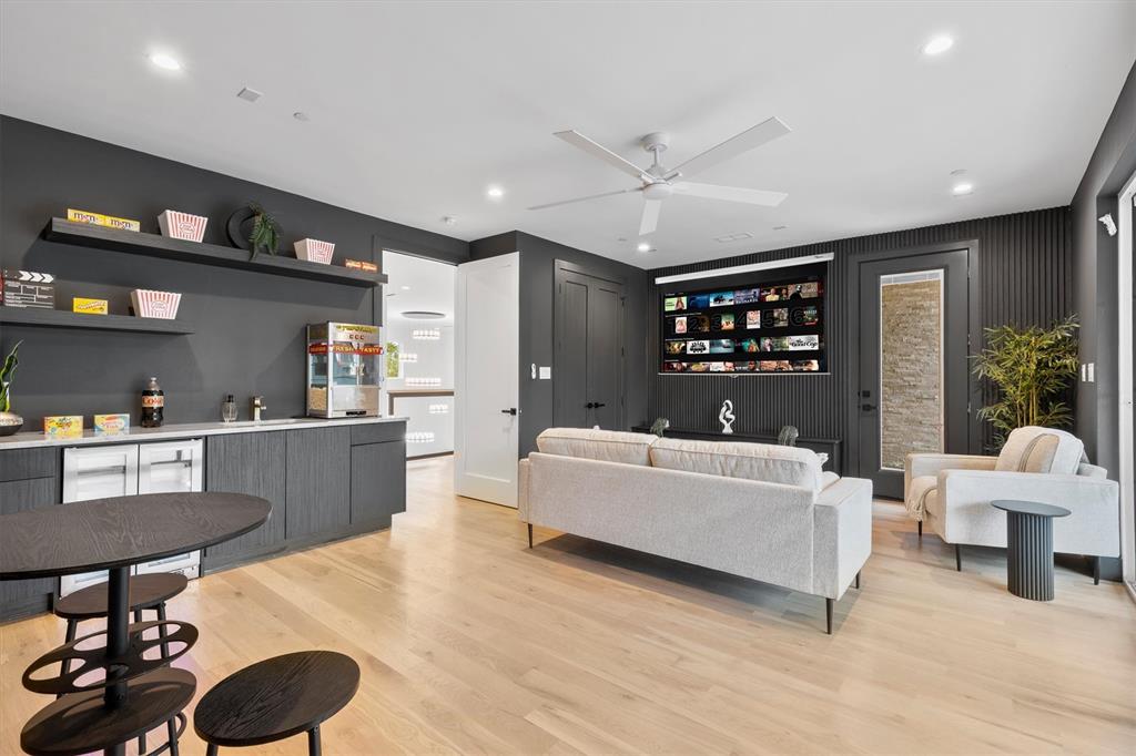 Haghdan Add - Residential