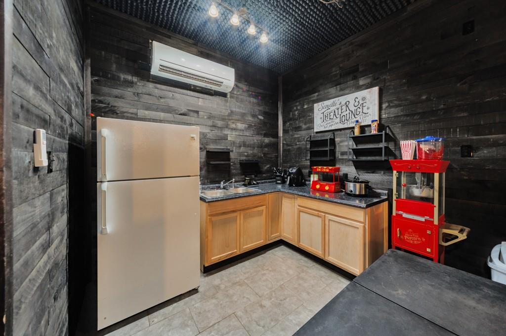 Original Alvord - Residential