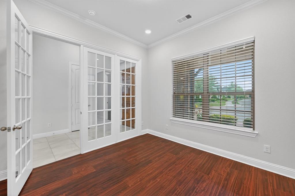1107 Amber Rose Way