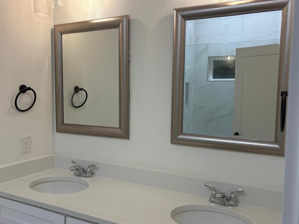 Canyon Creek III - Residential