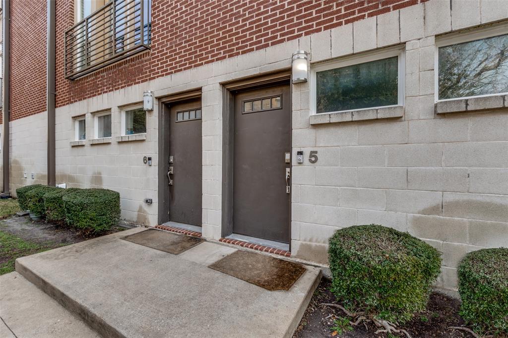 Ross Ave Condo - Residential