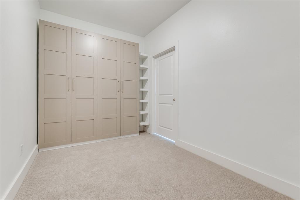 Ross Ave Condo - Residential