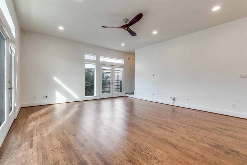 Ross Ave Condo - Residential