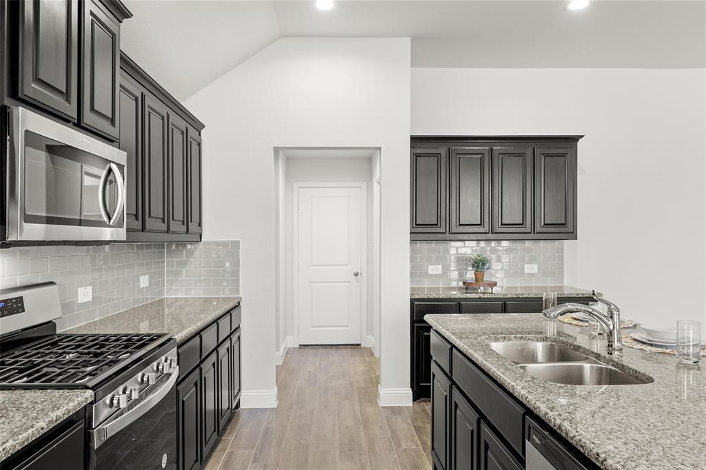 Fox Hollow - Residential