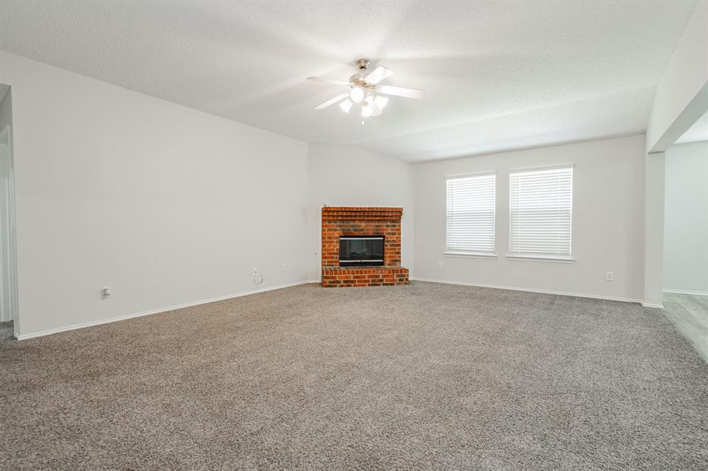 102 Stoney Creek Lane