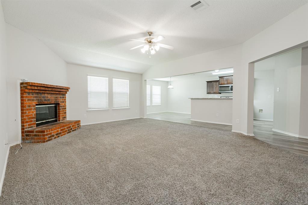 102 Stoney Creek Lane