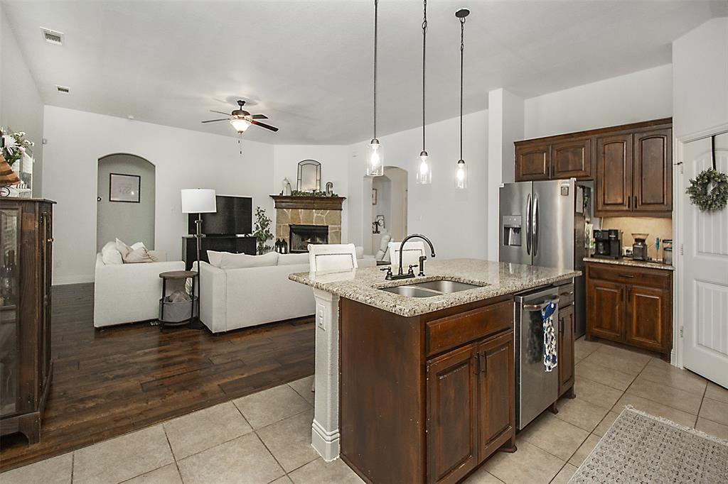 5809 Yellow Rose Court
