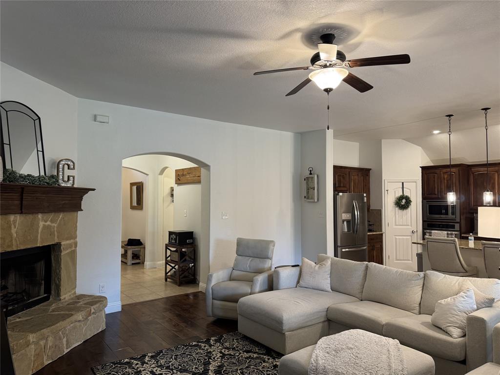 5809 Yellow Rose Court
