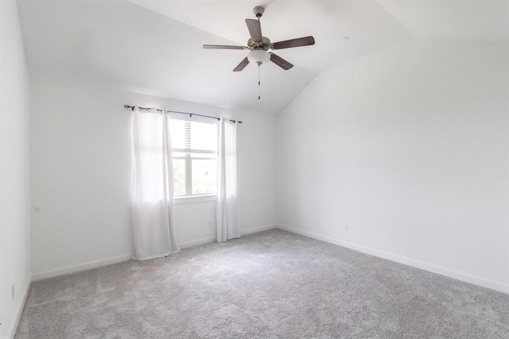 Iron Horse Commons Ph 1 - Residential Lease