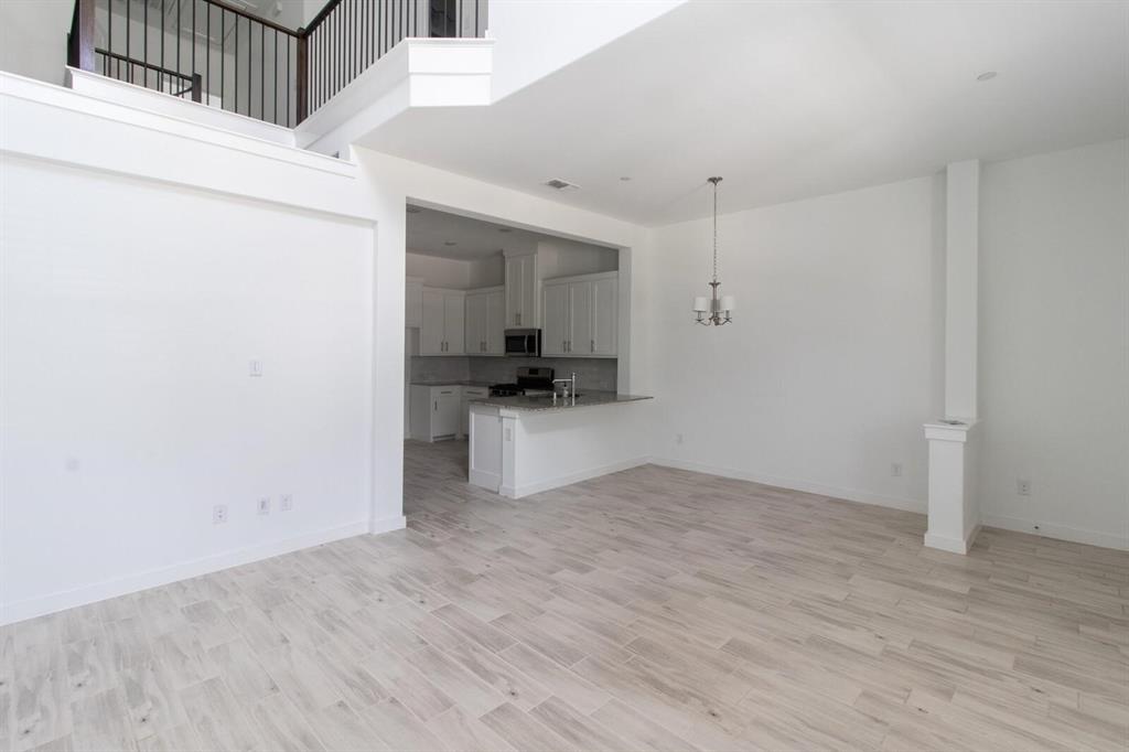 Iron Horse Commons Ph 1 - Residential Lease