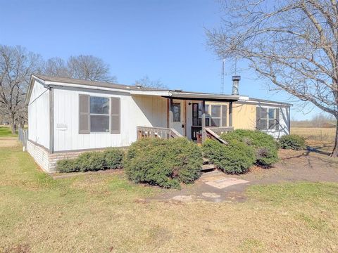 A home in Corsicana