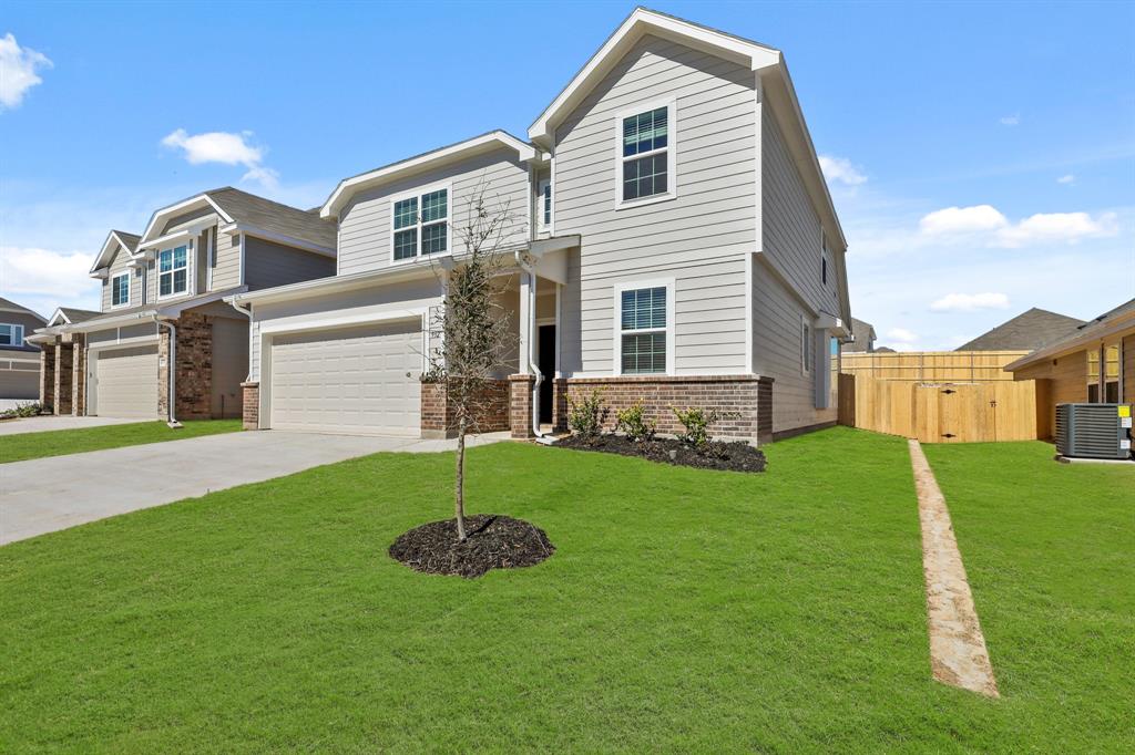 932 Propeller Parkway