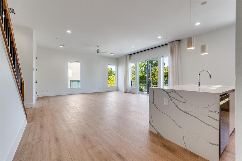 Clifton Place 02 - Residential Lease