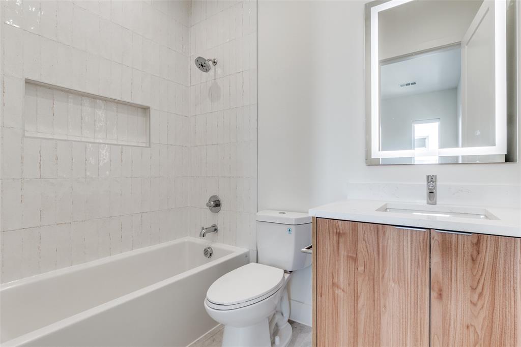 Clifton Place 02 - Residential Lease