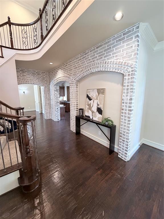 5601 Woodspring Drive