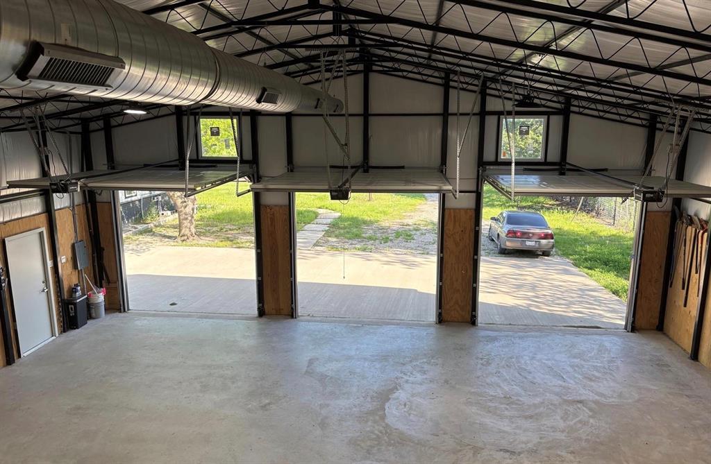 Ruth Peckum Surv Abs #374 - Residential