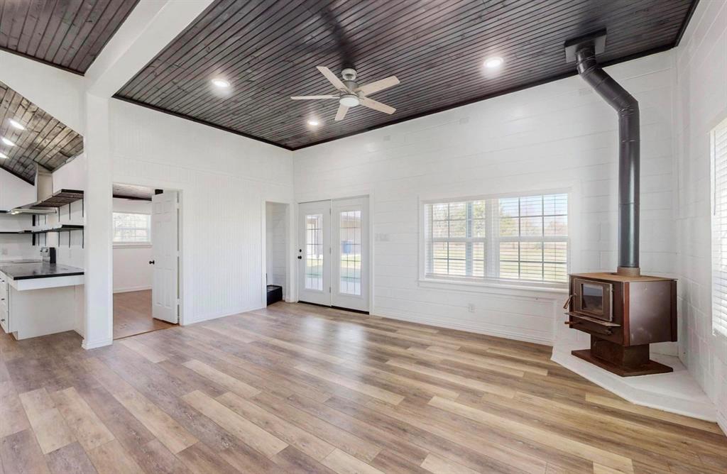 Ruth Peckum Surv Abs #374 - Residential