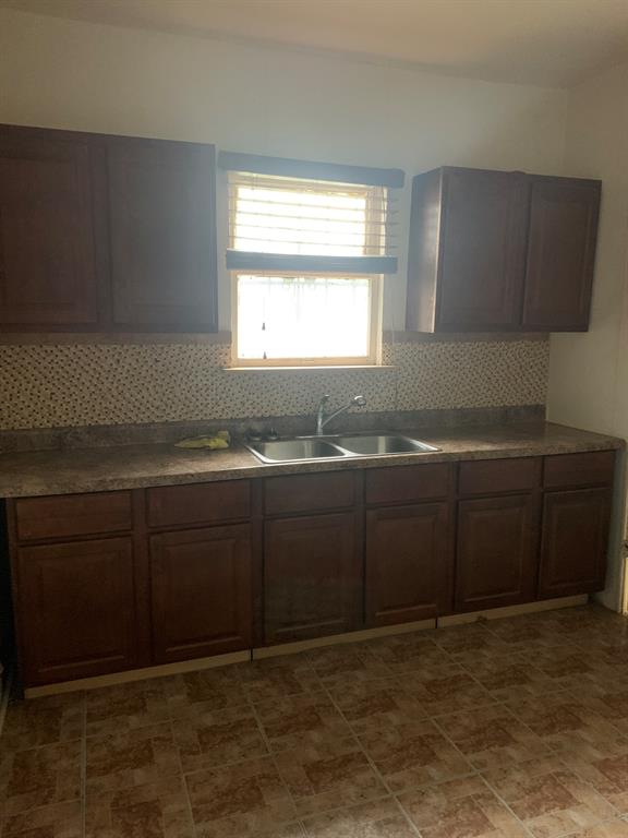 REAVES SOUTH SIDE ADD - Residential