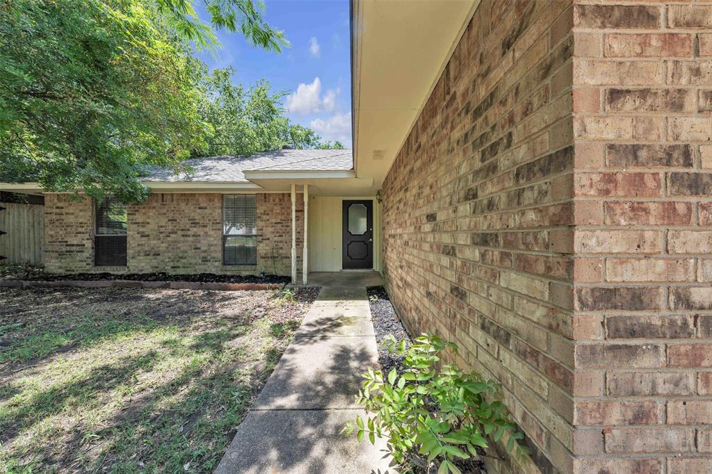204 Oak Meadow Lane