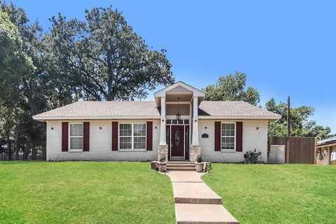 A home in Irving