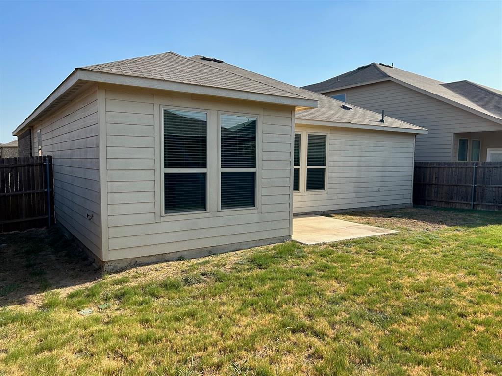 Trails of Fossil Creek, Ph 4 - Residential Lease