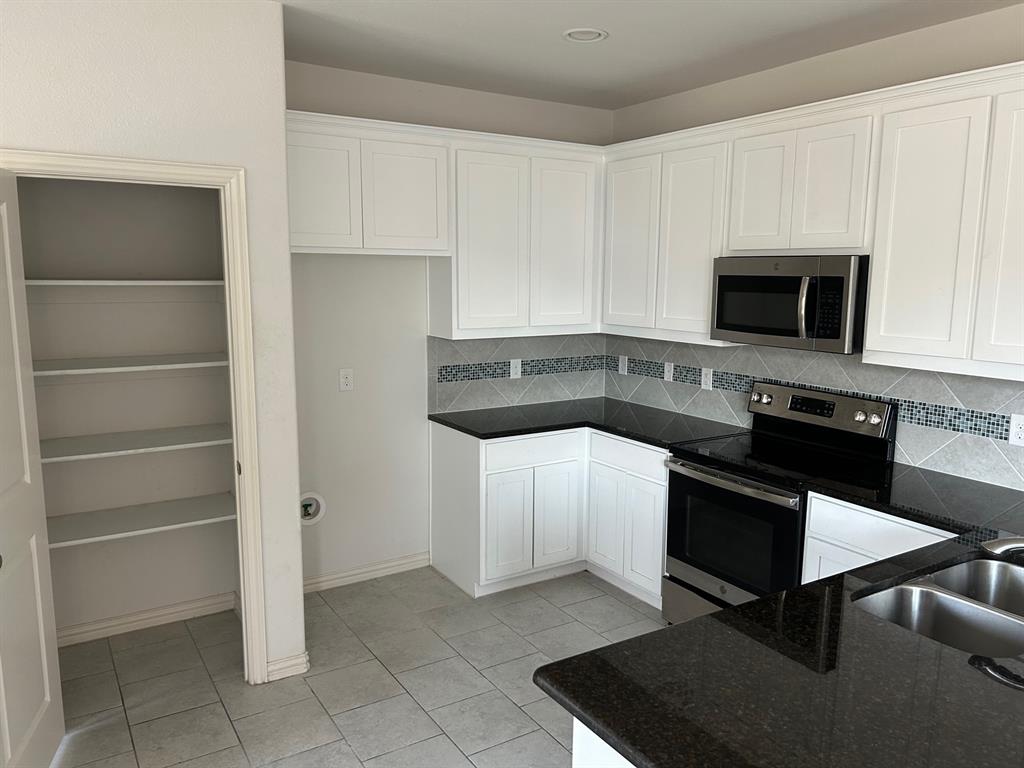 Trails of Fossil Creek, Ph 4 - Residential Lease