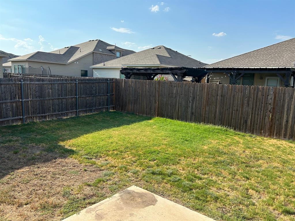 Trails of Fossil Creek, Ph 4 - Residential Lease