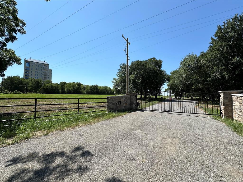 Lot 5, 1087 Waters Edge Drive