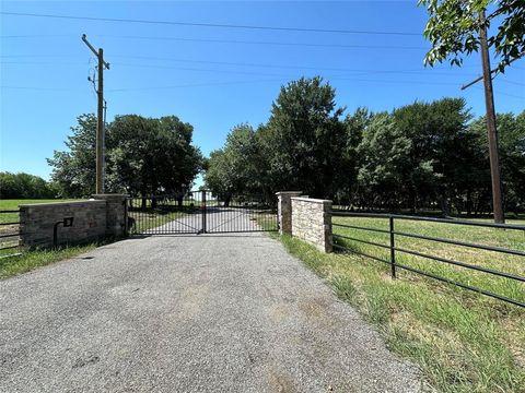 Lot 5, 1087 Waters Edge Drive Denison TX 75020